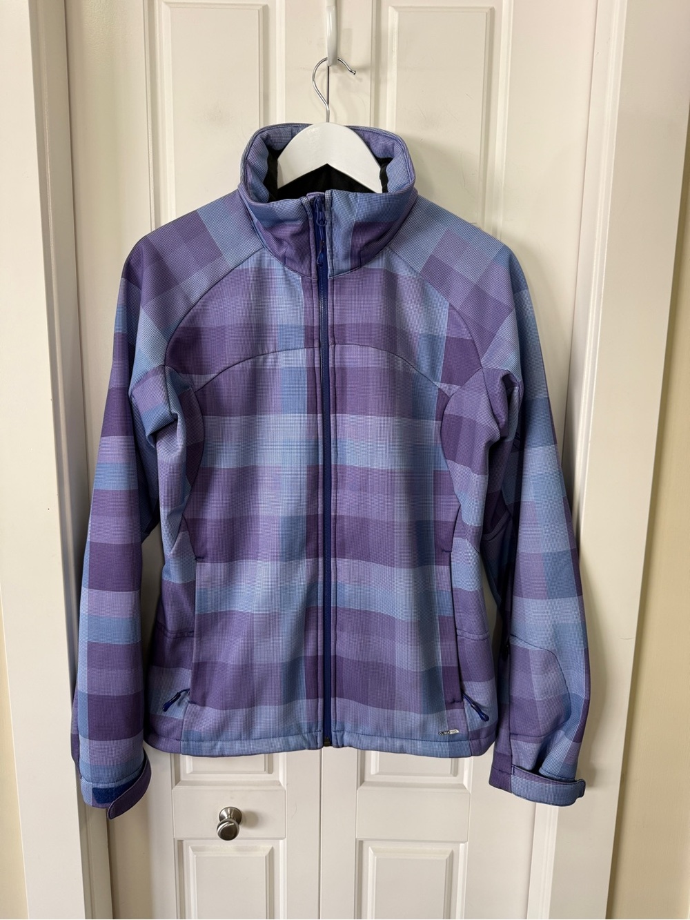 Salomon Women’s ClimaPRO Jacket | Size Small | Purple + Blue Plaid